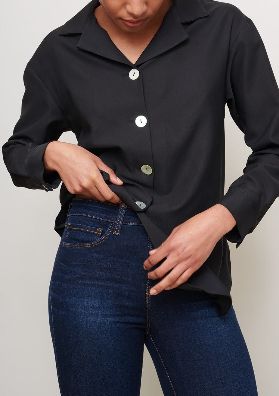 shell-button-pj-top-sustainable-cooling-wicking-cucumber-clothing